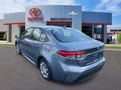 Used 2025 Toyota Corolla LE image 7