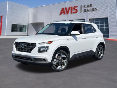 Used 2025 Hyundai Venue SEL