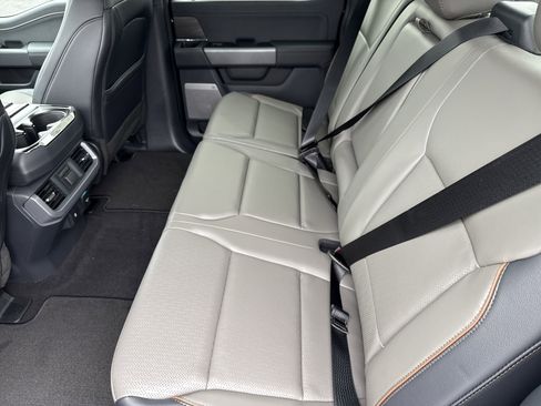 New 2025 Ford F150 Lariat w/ Equipment Group 502A High image 18