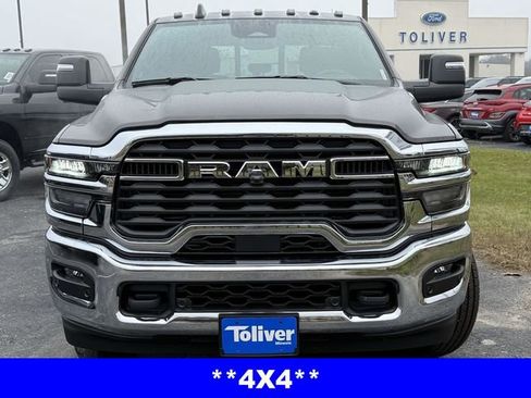 New 2026 RAM 2500 Tradesman AWD/4WD image 3
