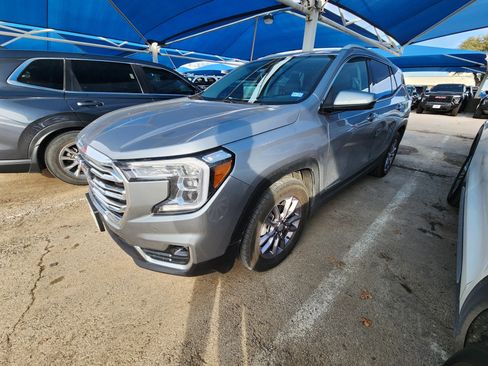 Certified 2023 GMC Terrain SLT w/ Tech Package image 2