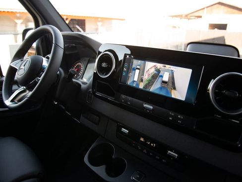 New 2026 Mercedes-Benz Sprinter 2500 image 15