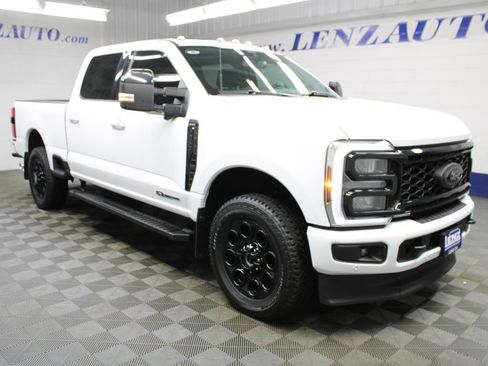 Used 2025 Ford F250 Lariat w/ Lariat Ultimate Package AWD/4WD image 3