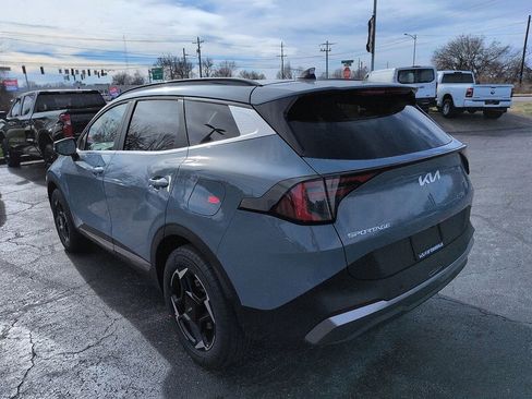 New 2026 Kia Sportage EX image 5