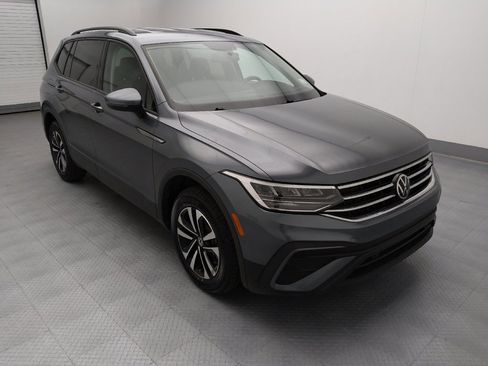 Used 2022 Volkswagen Tiguan S image 13