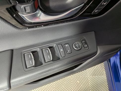 Used 2024 Honda CR-V EX-L image 16