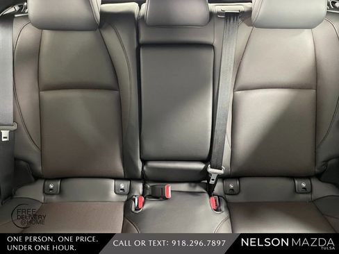 New 2026 MAZDA MAZDA3 2.5 S Hatchback w/ Premium Pkg image 34