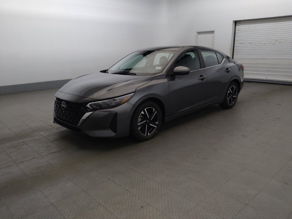Used 2025 Nissan Sentra SV FWD image 2