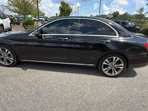 Used 2019 Mercedes-Benz C 300 Sedan image 11