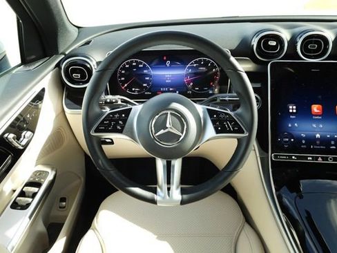 Certified 2025 Mercedes-Benz GLC 300 4MATIC image 15