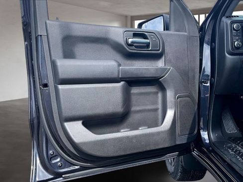 Used 2022 Chevrolet Silverado 1500 Custom Trail Boss AWD/4WD image 20