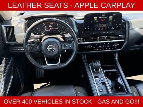 Used 2023 Nissan Pathfinder SL FWD image 24