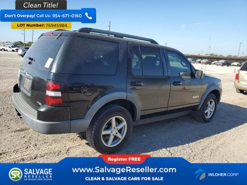 Used 2007 Ford Explorer XLT image 4