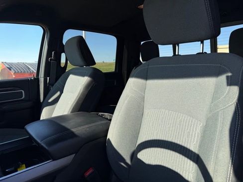 Used 2023 RAM 2500 Big Horn w/ Level 2 Equipment Group AWD/4WD image 19