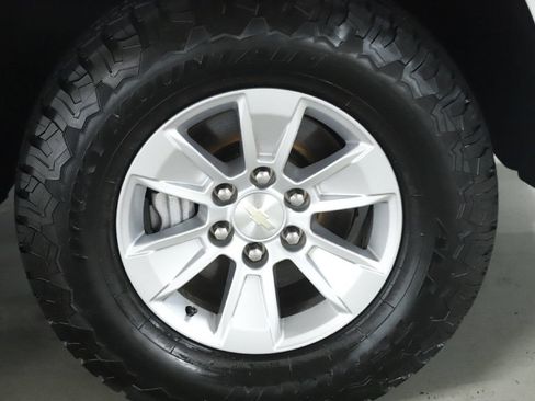 Used 2019 Chevrolet Silverado 1500 W/T w/ WT Convenience Package RWD image 10
