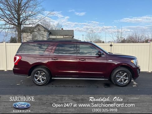 Used 2021 Ford Expedition Max XLT image 1