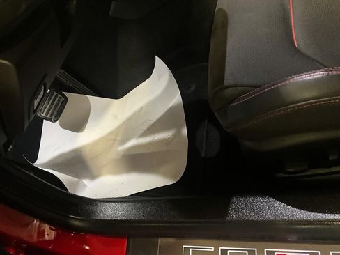 Used 2020 Chevrolet Camaro ZL1 RWD image 17