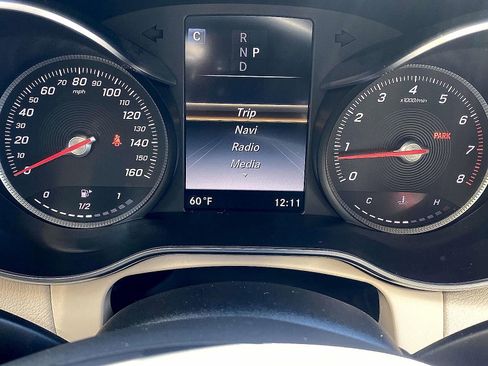 Used 2018 Mercedes-Benz C 300 4MATIC Sedan image 22