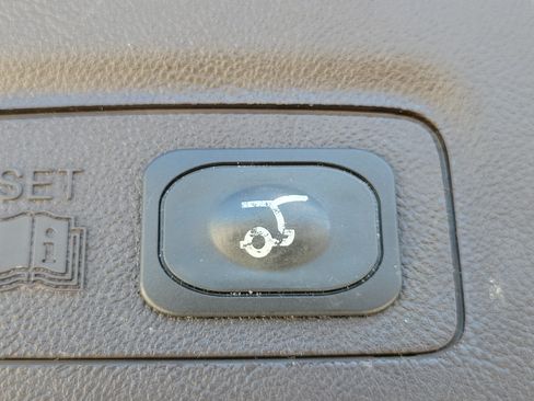Used 2018 Lincoln MKC Reserve AWD/4WD image 8
