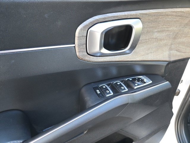 Used 2023 Kia Sorento X-Line EX AWD/4WD image 17
