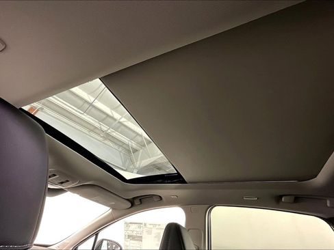 New 2025 Nissan Murano SL image 25