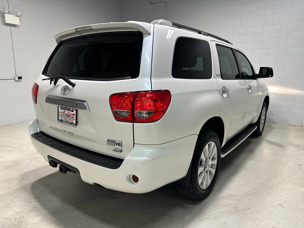 Used 2016 Toyota Sequoia Platinum AWD/4WD image 5