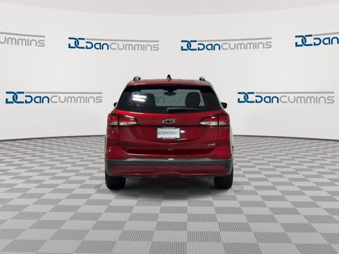 Used 2022 Chevrolet Equinox RS w/ RS Leather Package image 11