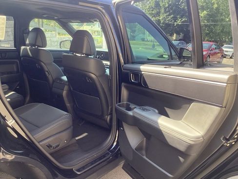 New 2025 Hyundai Santa Fe Calligraphy image 12