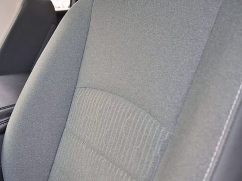 Used 2021 RAM 1500 Warlock AWD/4WD image 11