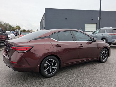 Certified 2024 Nissan Sentra SV image 4