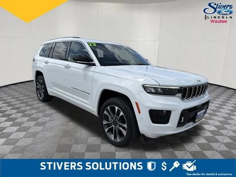 Used 2023 Jeep Grand Cherokee L Overland AWD/4WD image 3
