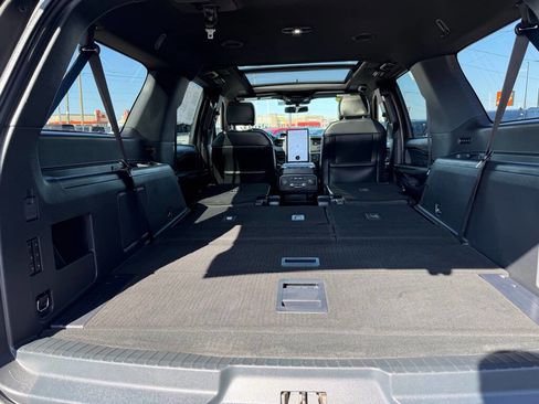 Used 2023 Ford Expedition Max Platinum AWD/4WD image 45