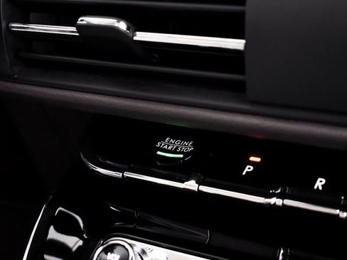 Used 2024 Lincoln Corsair FWD w/ Equipment Group 101A image 25