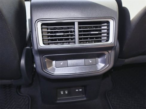 New 2025 Volkswagen Atlas Cross Sport SEL Premium R-Line image 17