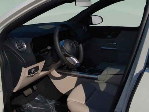 Certified 2026 Mercedes-Benz GLA 250 image 24