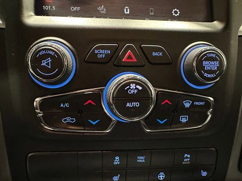 Used 2021 RAM 1500 Classic Warlock image 32