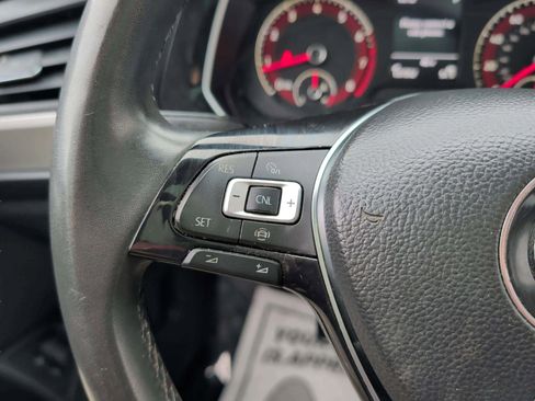 Used 2020 Volkswagen Jetta SE w/ SE Cold Weather Package image 22