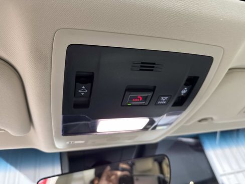 Certified 2023 Lexus ES 350 w/ Premium Package image 26