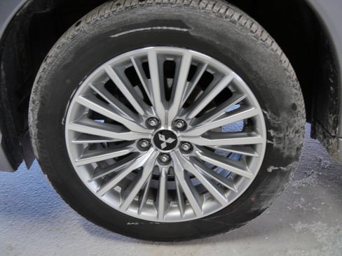 Used 2019 Mitsubishi Outlander GT image 16