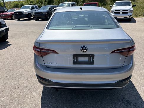 Used 2024 Volkswagen Jetta S FWD image 10