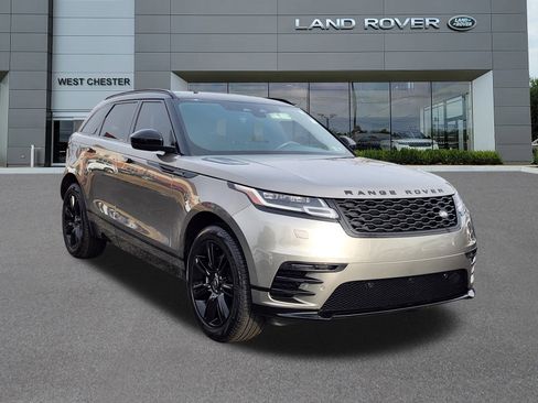 Certified 2022 Land Rover Range Rover Velar R-Dynamic S image 2
