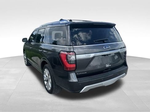 Used 2018 Ford Expedition Platinum AWD/4WD image 11