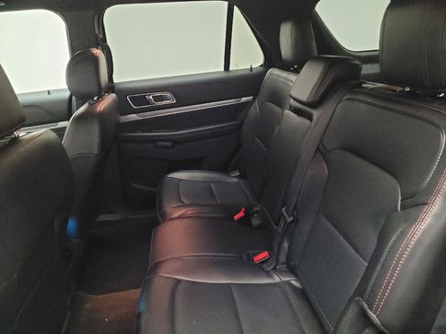 Used 2017 Ford Explorer Sport w/ Equipment Group 401A AWD/4WD image 18