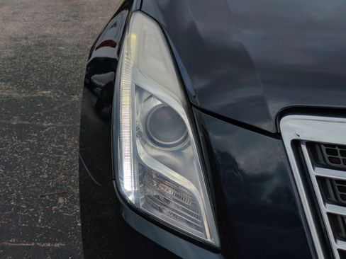 Used 2014 Cadillac XTS image 10