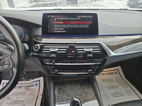 Used 2019 BMW 530e xDrive 530e xDrive iPerformance w/ Executive Package image 15