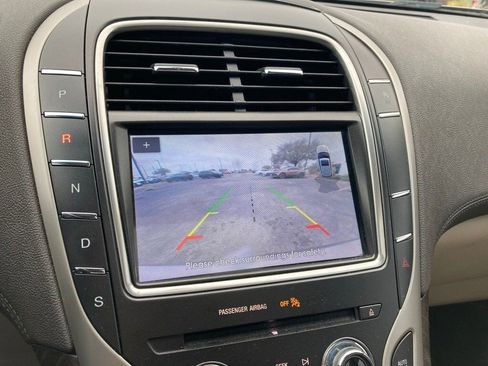 Used 2020 Lincoln Nautilus Reserve w/ Cargo Utility Package image 25