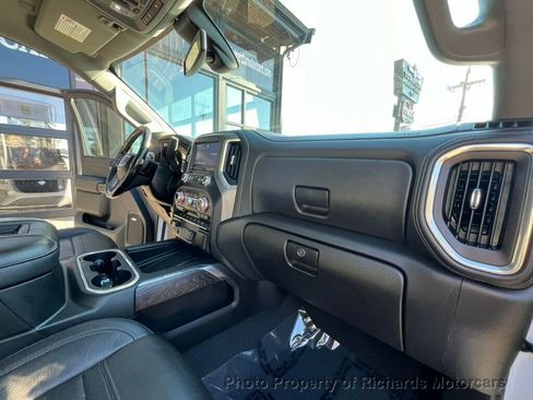 Used 2022 GMC Sierra 2500 Denali image 23