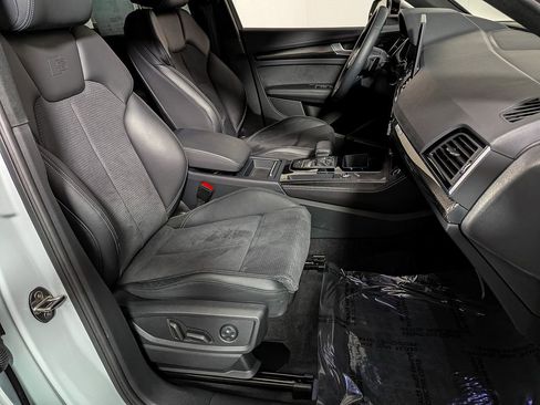 Used 2022 Audi SQ5 Premium Plus w/ Premium Plus Package image 25