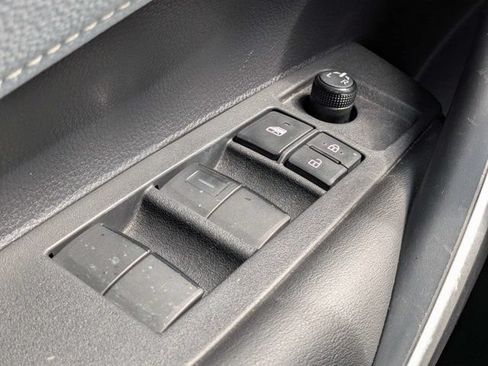Used 2020 Toyota Corolla SE FWD image 22
