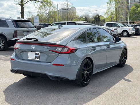 Used 2024 Honda Civic Sport image 9